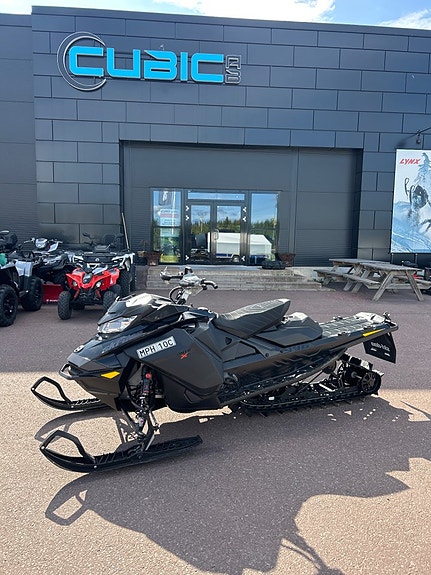 Ski-Doo Backcountry X RS 146 850 E-Tec *Köp online*