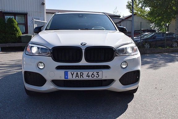 BMW X5 2 of 30