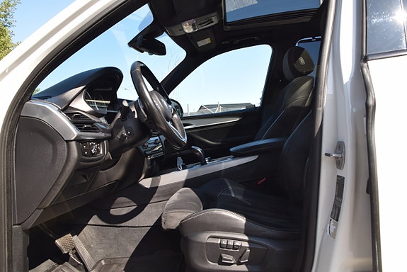 BMW X5 8 of 30