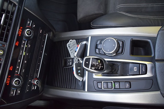 BMW X5 21 of 30