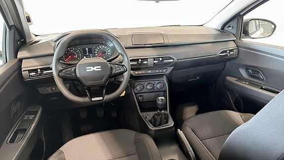 Dacia Sandero 11 of 19