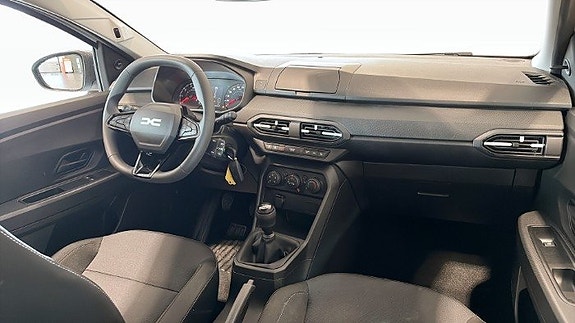 Dacia Sandero 12 of 19