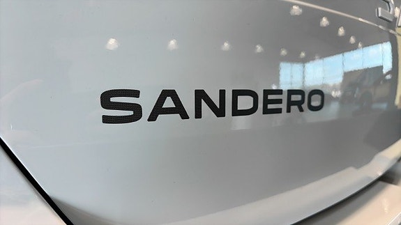 Dacia Sandero 19 of 19