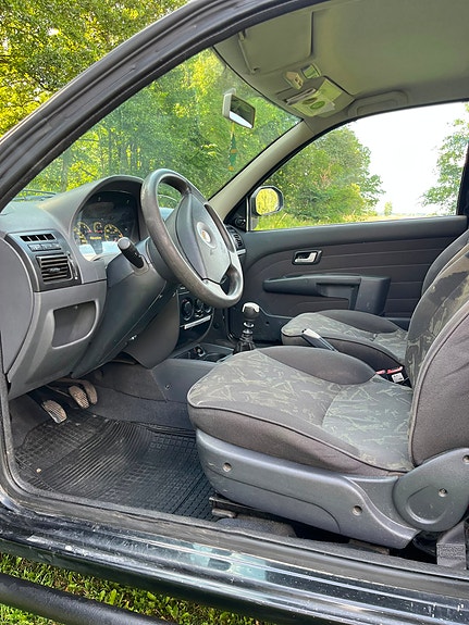 Fiat Strada 5 of 5