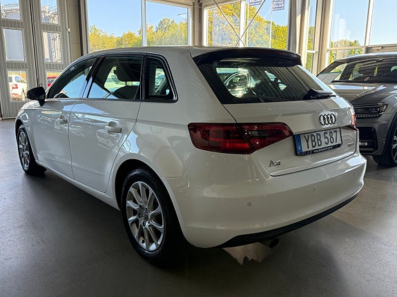 Audi A3 8 of 23