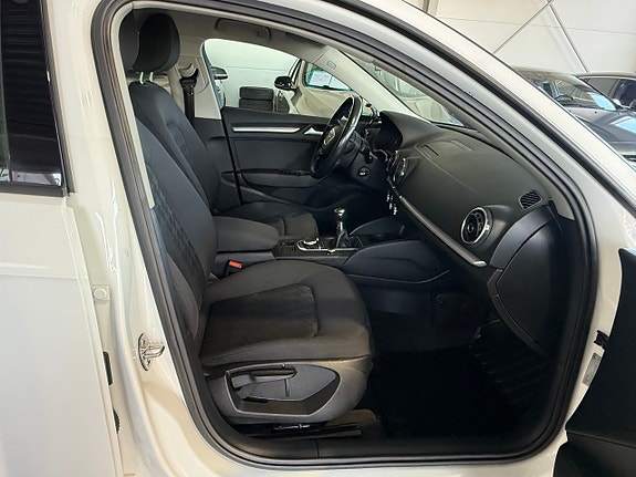 Audi A3 12 of 23