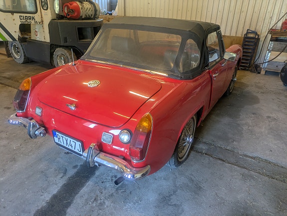 MG Midget 2 of 3