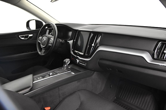 Volvo XC60 16 of 20