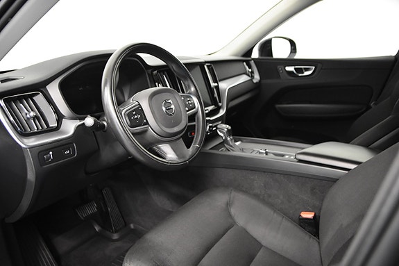 Volvo XC60 9 of 20