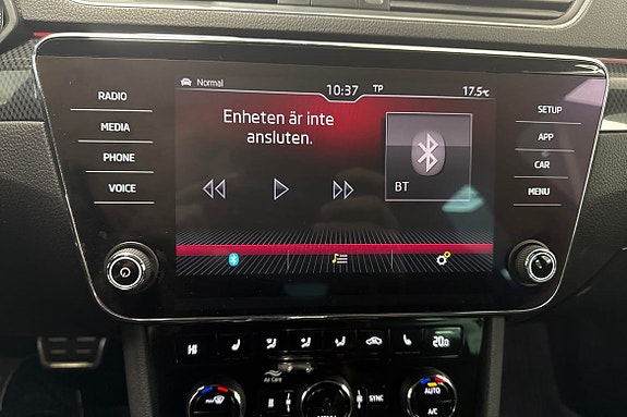Skoda Superb 28 of 30