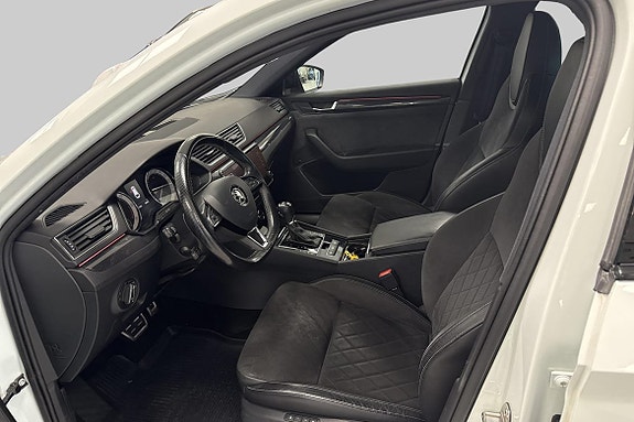 Skoda Superb 6 of 30