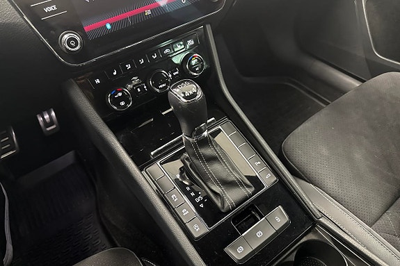 Skoda Superb 19 of 30