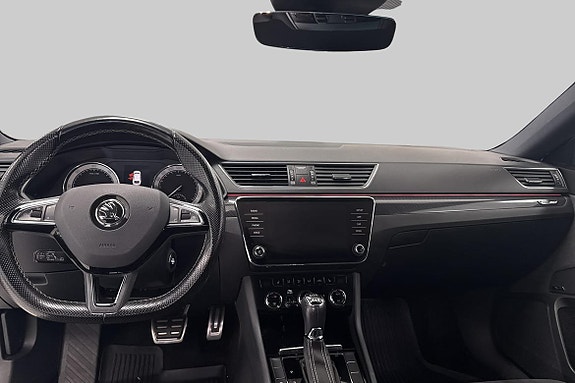 Skoda Superb 10 of 30