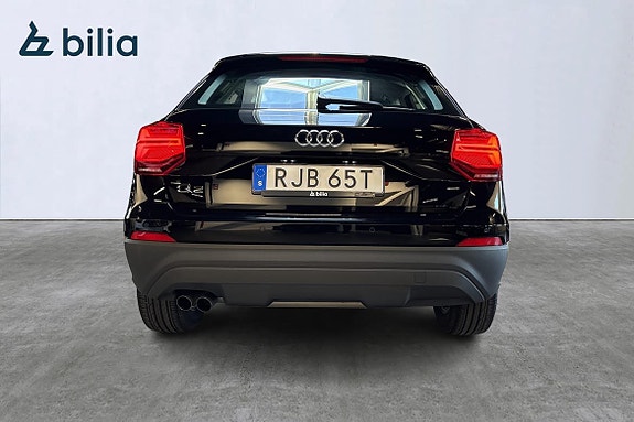 Audi Q2 15 of 21