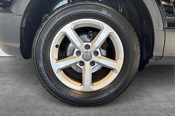 Audi Q2 6 of 21