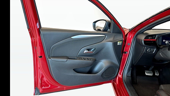 Opel Corsa 11 of 12