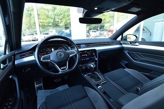 Volkswagen Passat Alltrack 15 of 30