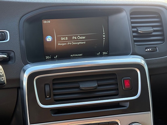 Volvo V60 17 of 17