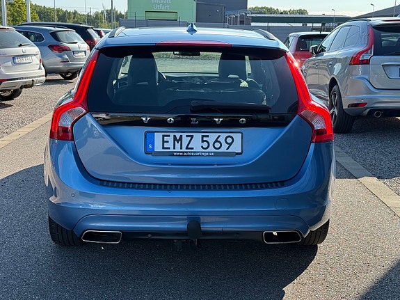 Volvo V60 7 of 17