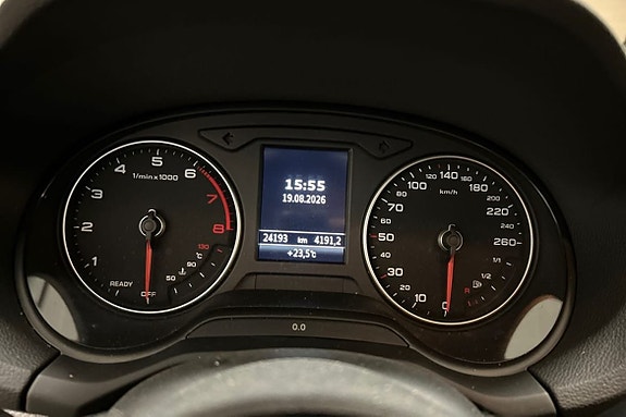 Audi Q2 12 of 15