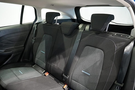 Ford Focus 7 of 17