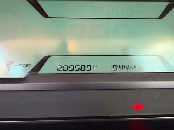 Citroen Grand C4 Picasso 4 of 9