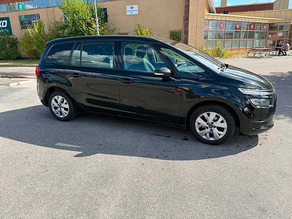 Citroen Grand C4 Picasso 2 of 9
