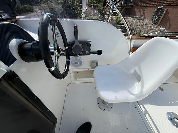 Galeon Galia 630 WA 13 of 30