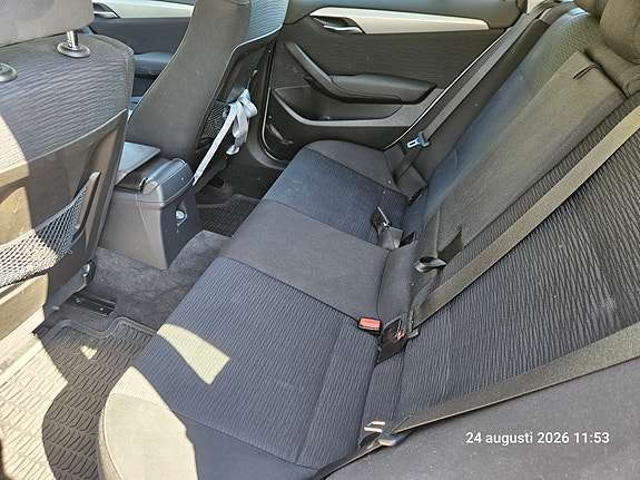 BMW X1 7 of 8