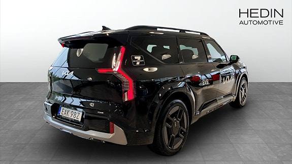 Kia EV9 2 of 12