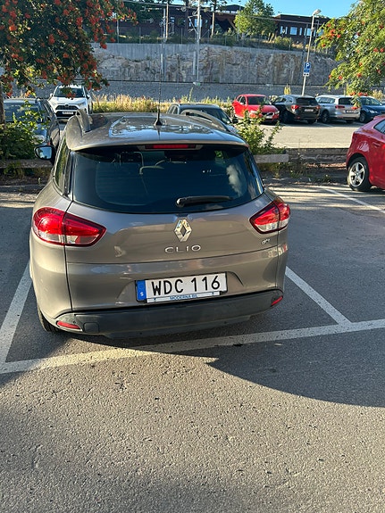 Renault Clio 2 of 4