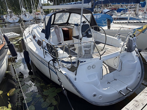 Bavaria 30 cruiser 22 of 23