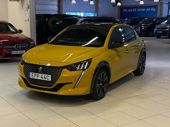 Peugeot e-208