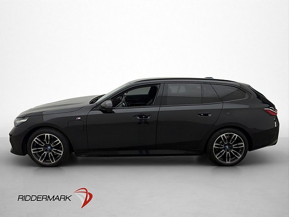 BMW 530e 3 of 30