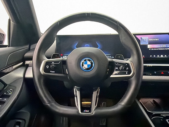 BMW 530e 22 of 30