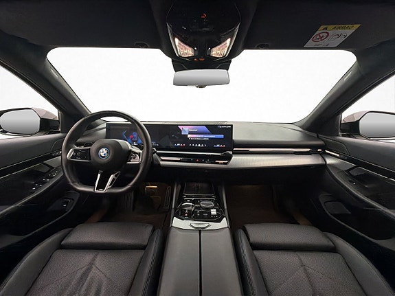 BMW 530e 15 of 30