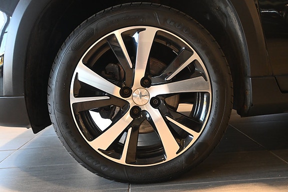 Peugeot 2008 6 of 19