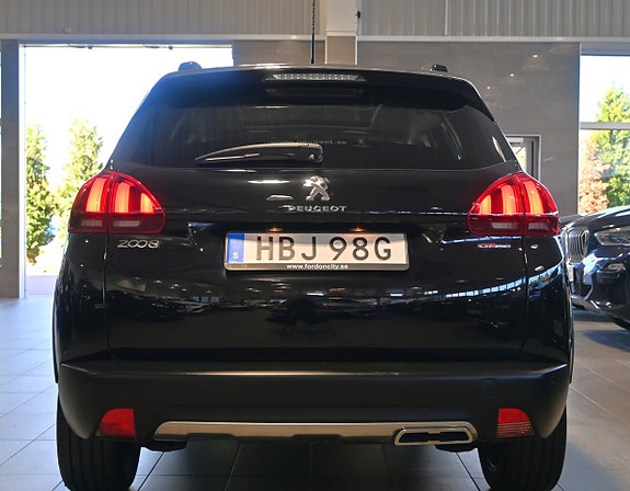 Peugeot 2008 4 of 19