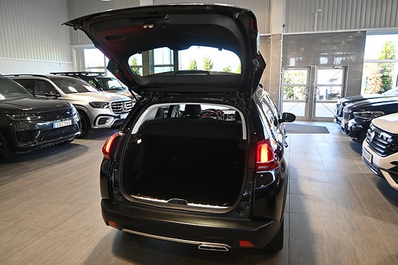 Peugeot 2008 12 of 19
