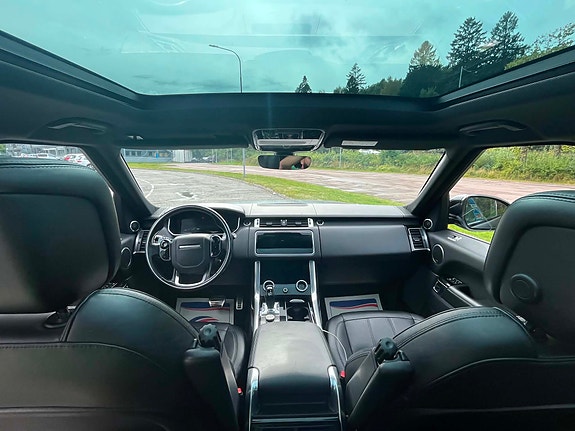 Land Rover Range Rover Sport 5 of 11