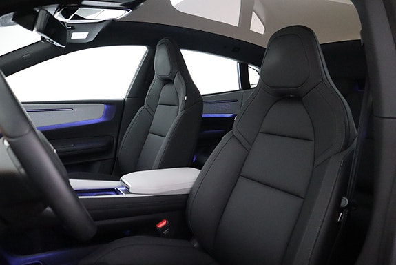 Polestar 4 13 of 26