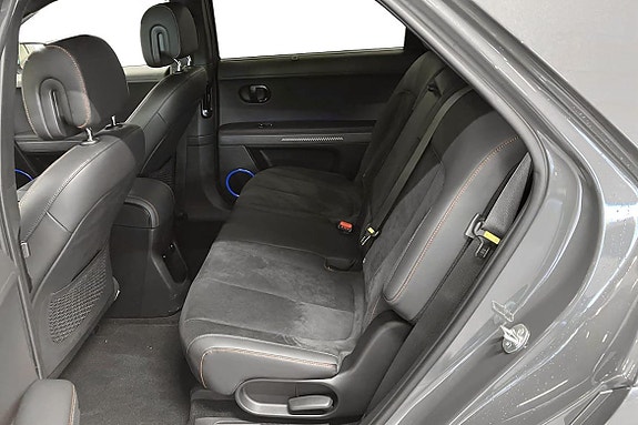 Hyundai Ioniq 5 2 of 13
