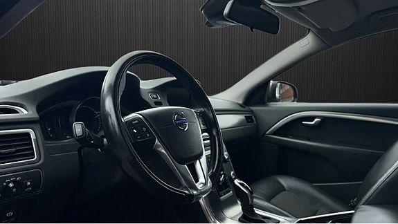 Volvo V70 5 of 8
