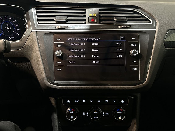 Volkswagen Tiguan 20 of 24