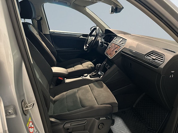 Volkswagen Tiguan 10 of 24
