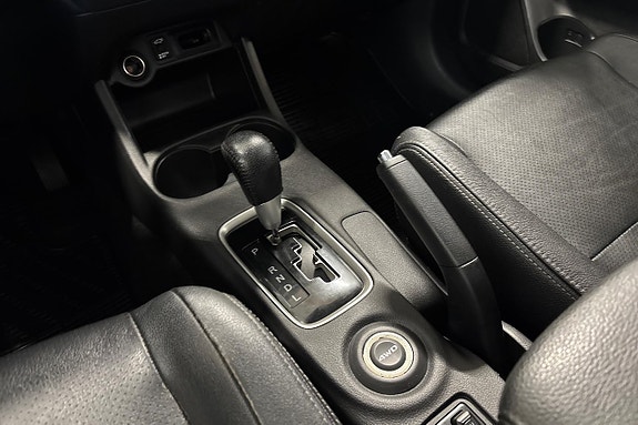 Mitsubishi Outlander 18 of 26