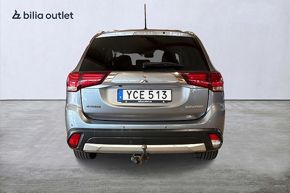 Mitsubishi Outlander 7 of 26