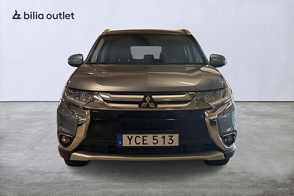 Mitsubishi Outlander 3 of 26