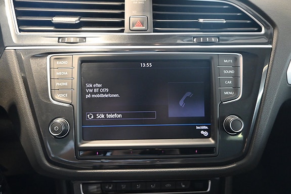 Volkswagen Tiguan 19 of 27