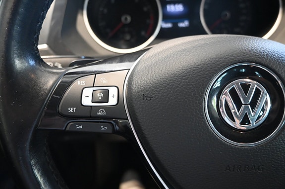 Volkswagen Tiguan 17 of 27